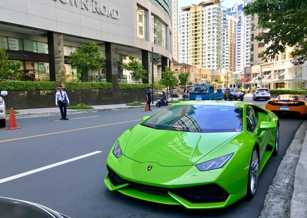 Forbestown Place At The Fort Bgc Taguig Exteriér fotografie